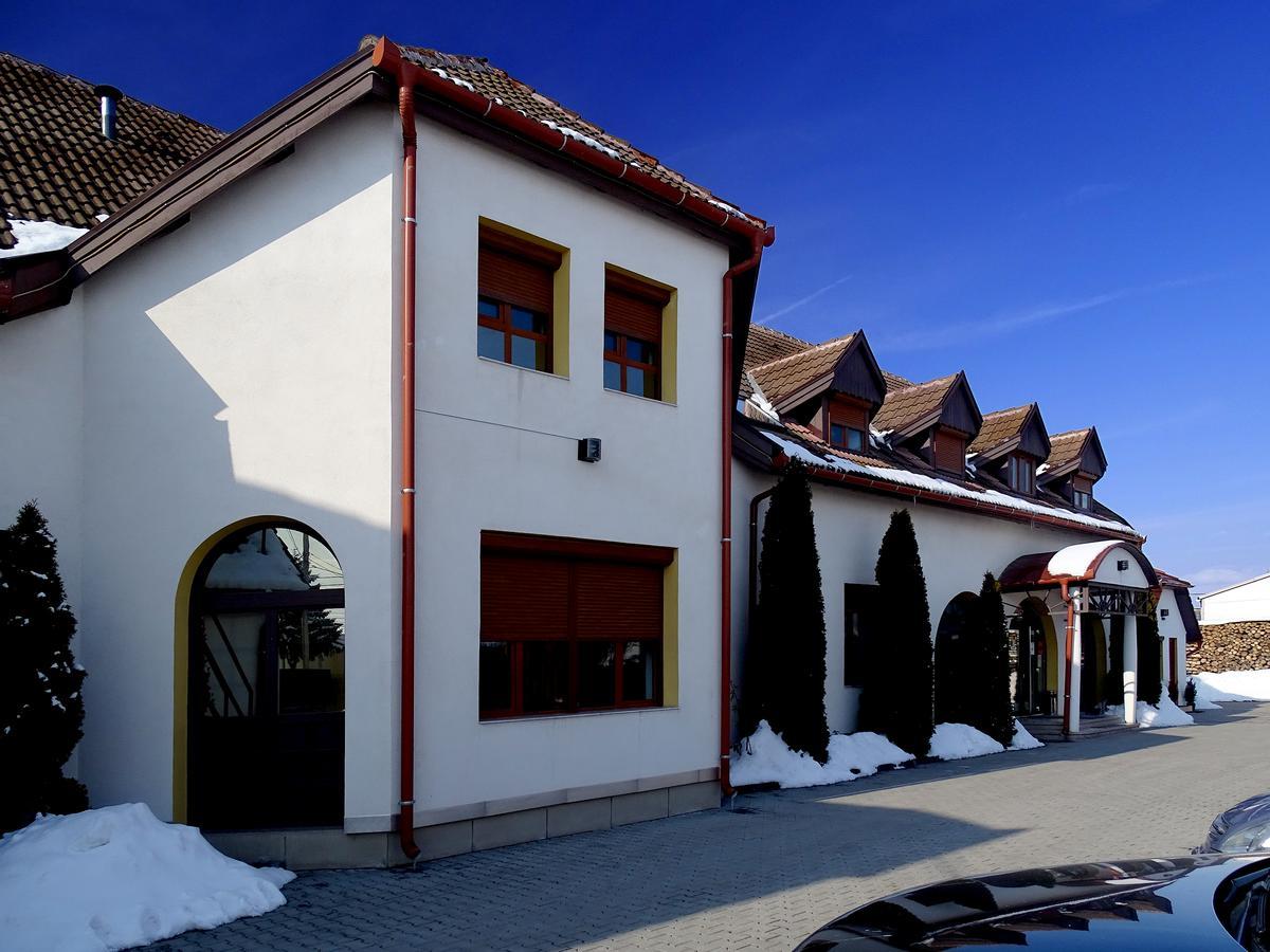 Prince Hotel Miercurea Ciuc Eksteriør billede